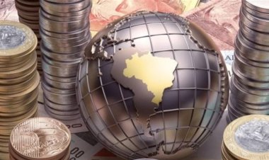 التجارة العالمية: العالم يمر بأسوأ اضطرابات منذ 80 عامًا