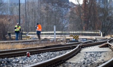 السعودية تطلق ممرا دوليا يربط ثلاثة موانئ تجارية وصولا إلى منفذ الحديثة